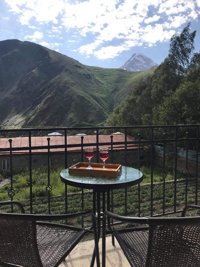 Crystal Kazbegi Stepantsminda Exterior foto