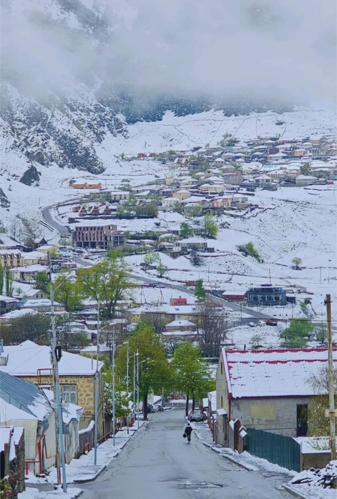 Crystal Kazbegi Stepantsminda Exterior foto